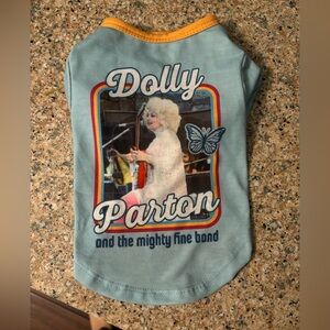 Dolly Parton’s XS dog shirt